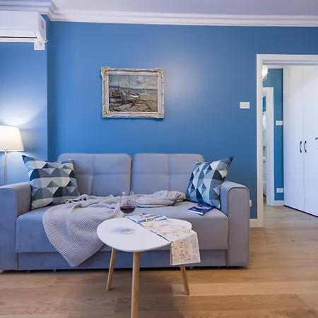 Апартаменты Luxury Cosy Central- Unirii Square/old Town Adela